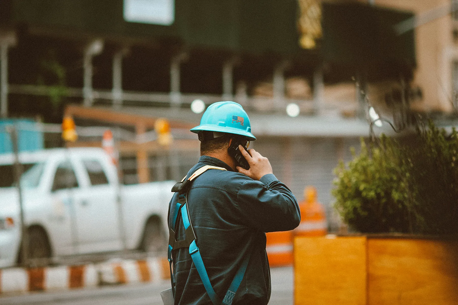 Neem contact op met Bakhoff Bouw voor al uw bouw- en renovatieprojecten. Wij staan klaar om uw plannen te bespreken.